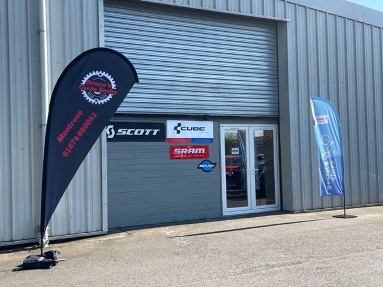 Brucescyclebothy Bike Shop Montrose, Scotland